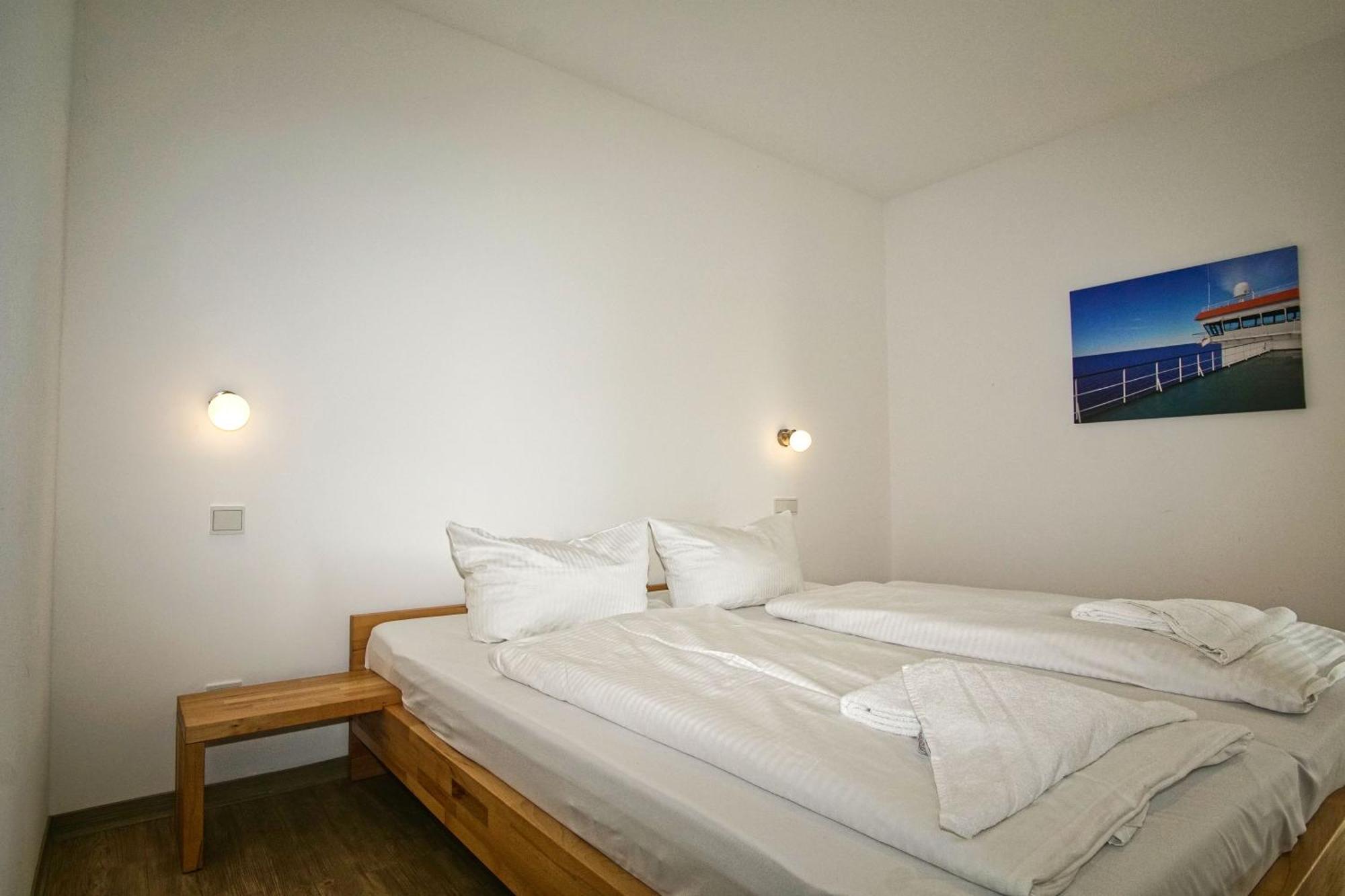 Haus Hafenkieker Fewo 08 - Balkon, Hafenblick พุทบัส ภายนอก รูปภาพ