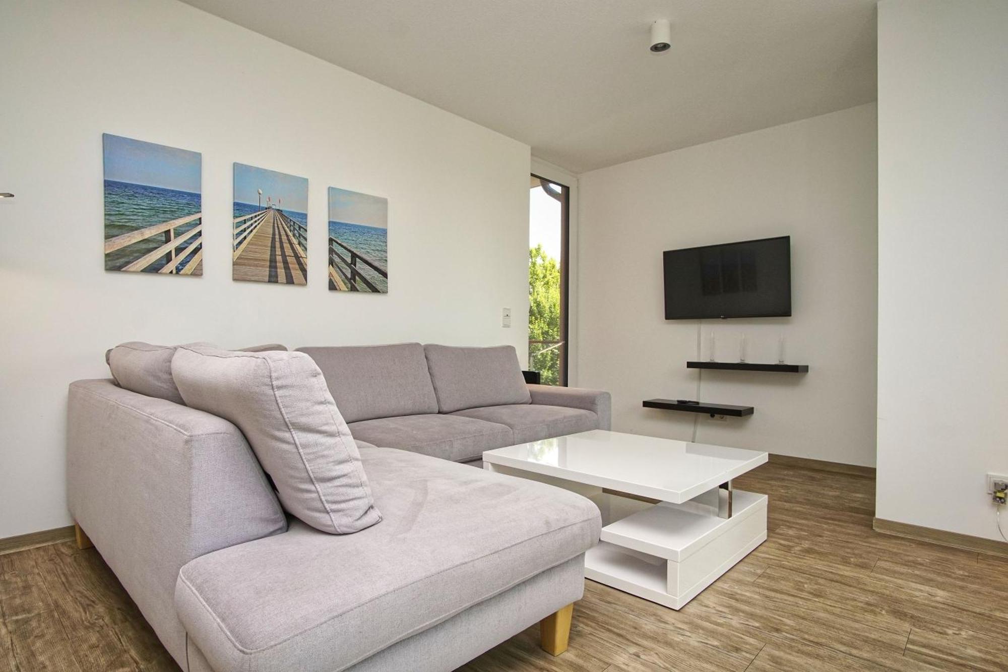 Haus Hafenkieker Fewo 08 - Balkon, Hafenblick พุทบัส ภายนอก รูปภาพ